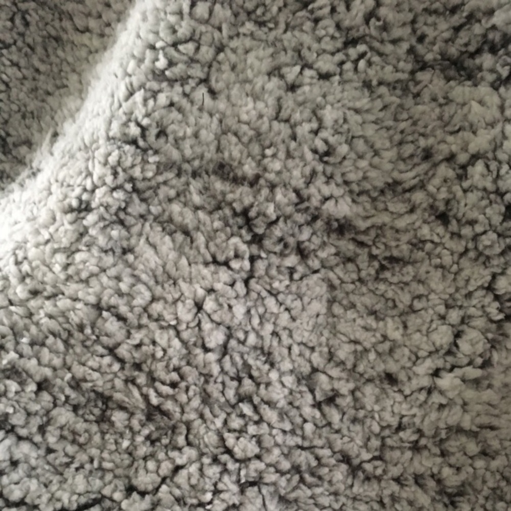 *1 LEFT* - Thread & Supply Charcoal Wubby Pullover - Picture 5 of 8